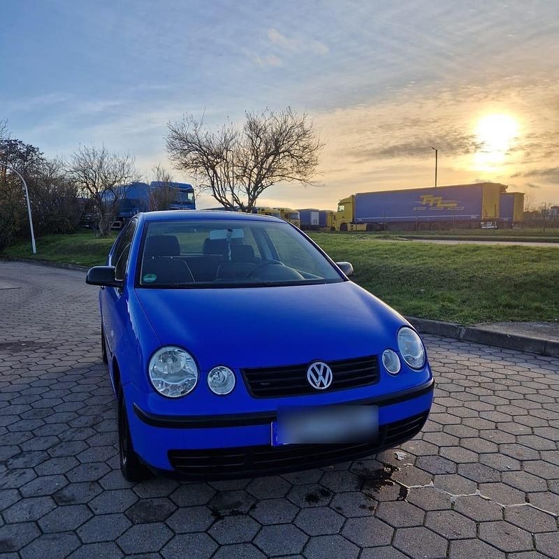Blau Gebraucht 2003 VW Polo Kleinwagen | 1.111 € (Guter Preis) - Bild 1/4