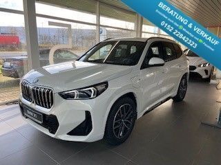 Alpinweiss 3 Neu 2024 BMW X1 Performance SUV | 53.490 € (Guter Preis) - Bild 1/4