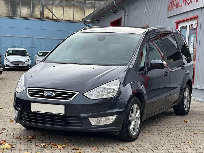Grau Gebraucht 2010 Ford Galaxy Van / Kleinbus | 7.695 € (Etwas zu teuer) - Bild 1/4