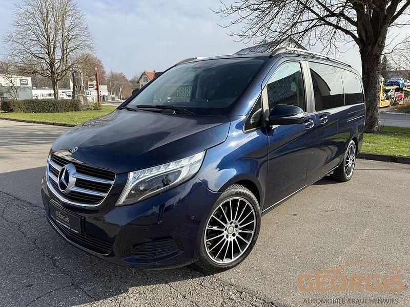 Cavansitblau Gebraucht 2017 Mercedes V250 Edition Van / Kleinbus | 35.990 € (Superpreis) - Bild 1/4