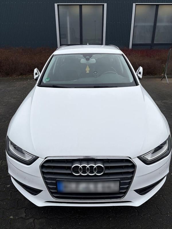 Gebraucht Audi A4 Ambiente 170 PS (125 kW) 2013 Weiß Kombi