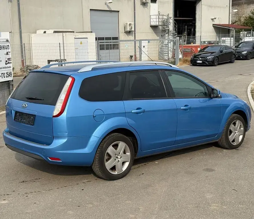 Gebraucht Ford Focus 101 PS (74 kW) 2008 Blau Limousine