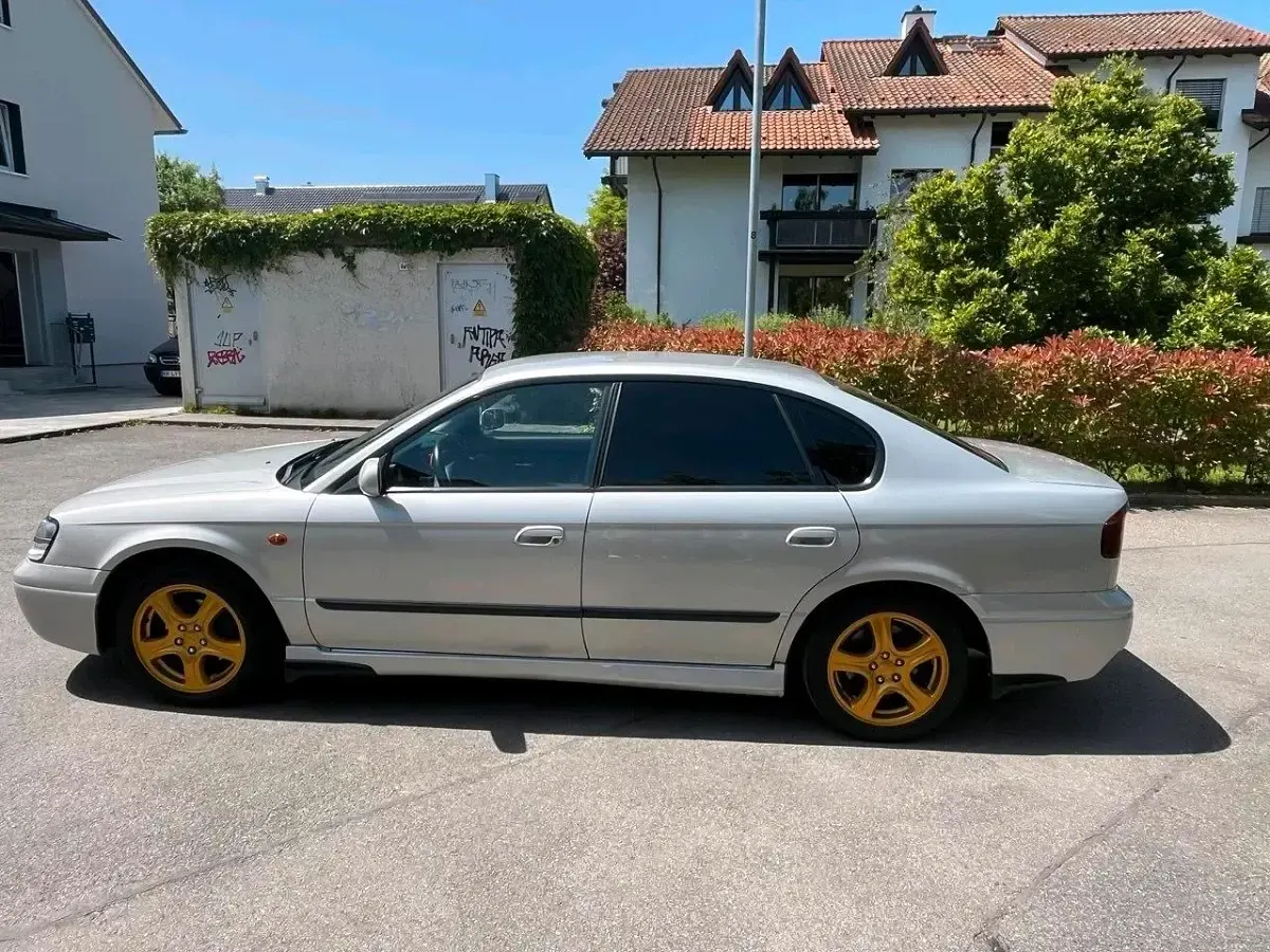 Gebraucht Subaru Legacy 156 PS (114 kW) 2001 Grau Limousine