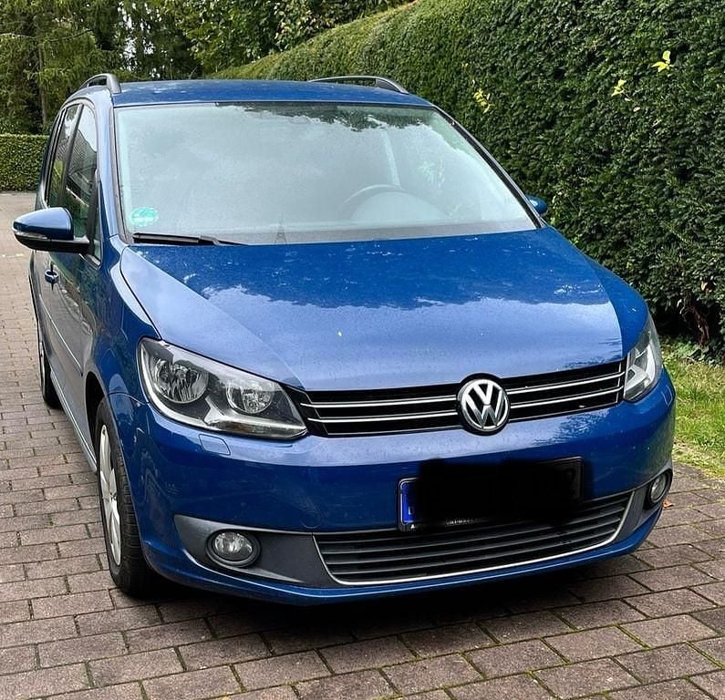 Blau Gebraucht 2012 VW Touran Comfortline Van / Kleinbus | 5.800 € (Guter Preis) - Bild 1/4