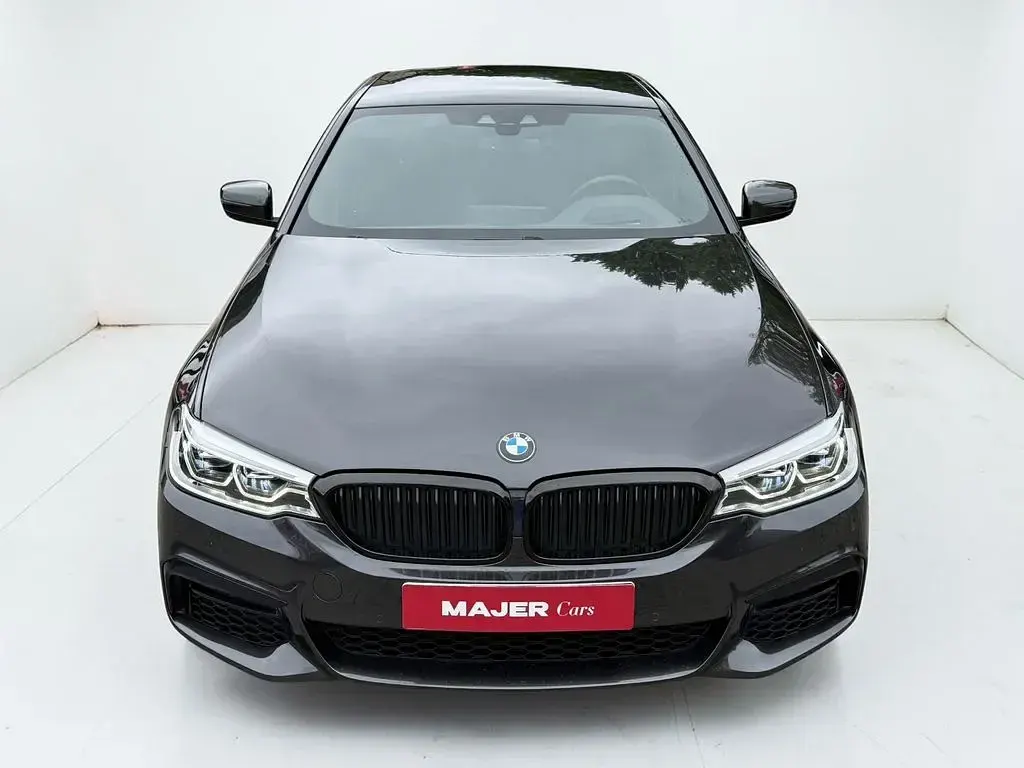 Gebraucht BMW 530e M Sport 252 PS (185 kW) 2019 Grau Limousine