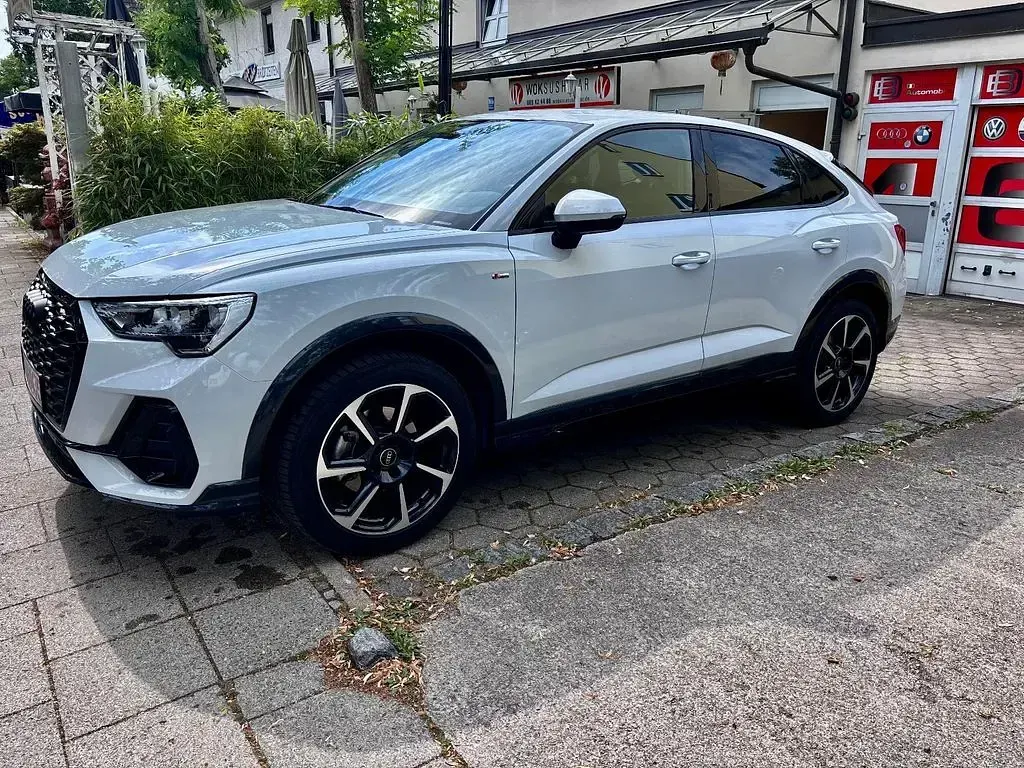 Gebraucht Audi Q3 Sportback S-Line 150 PS (110 kW) 2024 Weiß SUV