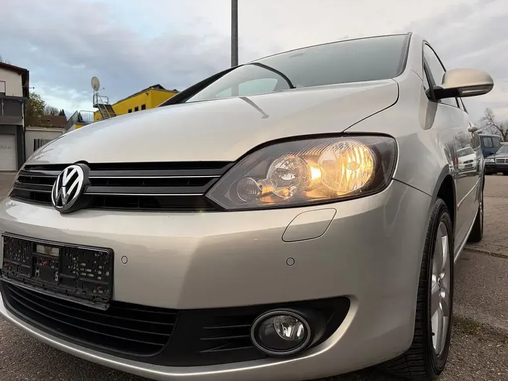 Gebraucht VW Golf Plus Team 86 PS (63 kW) 2011 Silber Van / Kleinbus