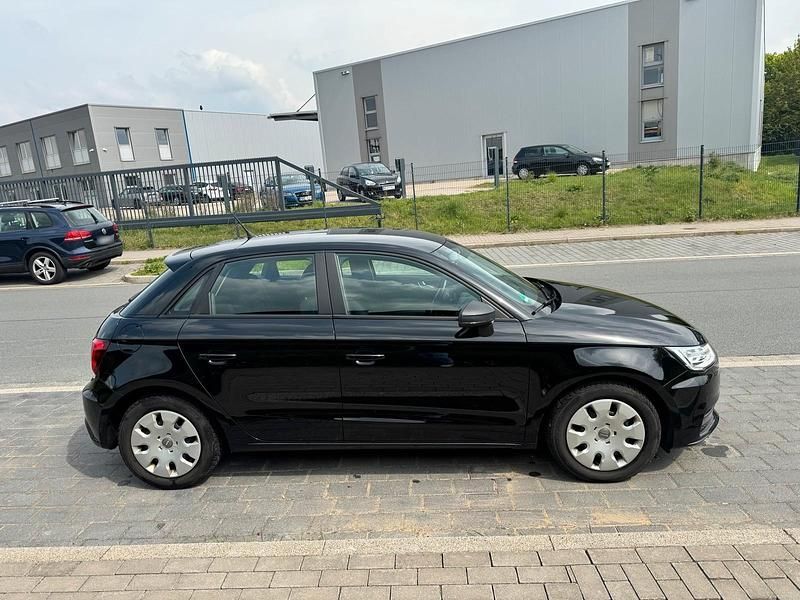 Second-hand Audi A1 116 CP (85 kW) 2015 Negru Hatchback