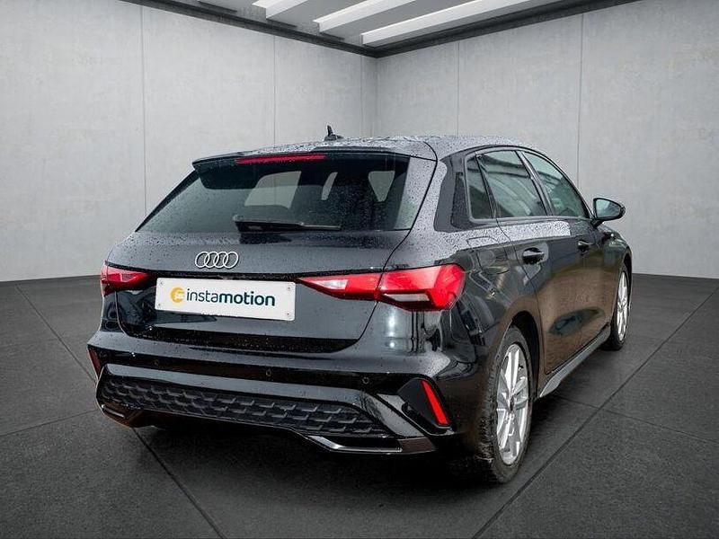 Używany Audi A3 S-Line 150 KM (110 kW) 2025 Czarny Hatchback