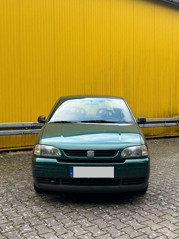 Grün Gebraucht 2000 Seat Arosa Kleinwagen | 500 € (Superpreis) - Bild 1/4