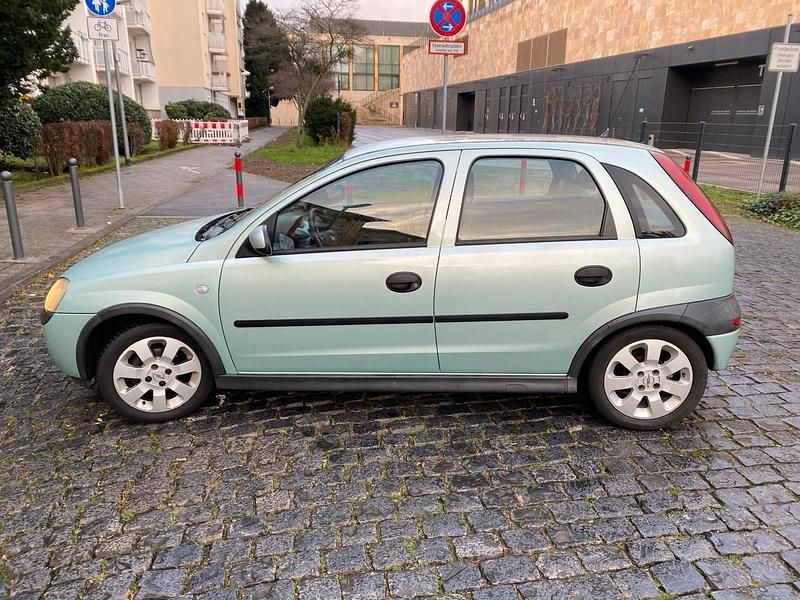 Gebraucht Opel Corsa Elegance 75 PS (55 kW) 2002 Grün Kleinwagen