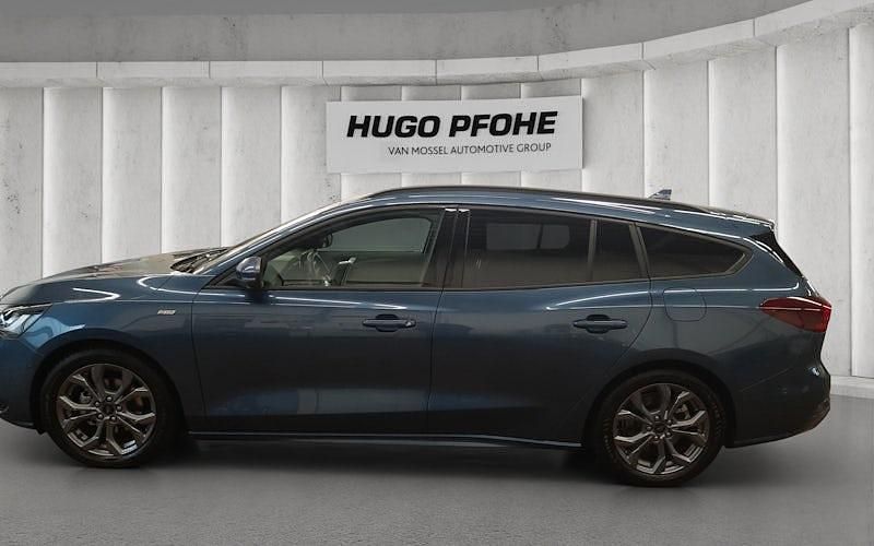 Gebraucht Ford Focus ST-Line X 115 PS (84 kW) 2024 Blau Kombi