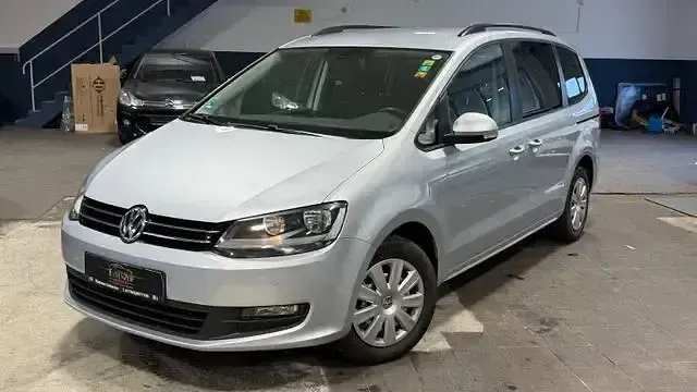 Gebraucht VW Sharan Trendline 150 PS (110 kW) 2010 Silber Van / Kleinbus