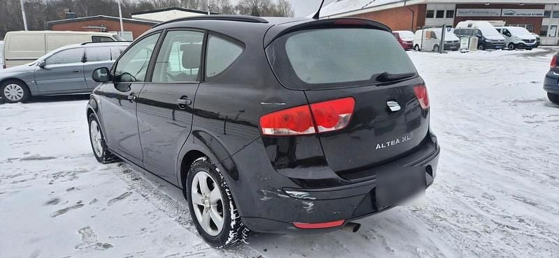 Schwarz Gebraucht 2007 Seat Altea Kombi | 2.200 € - Bild 1/4