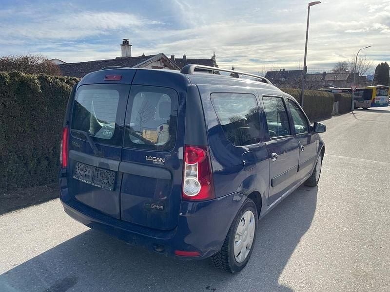 Gebraucht Dacia Logan MCV Lauréate 87 PS (63 kW) 2009 Blau Kombi