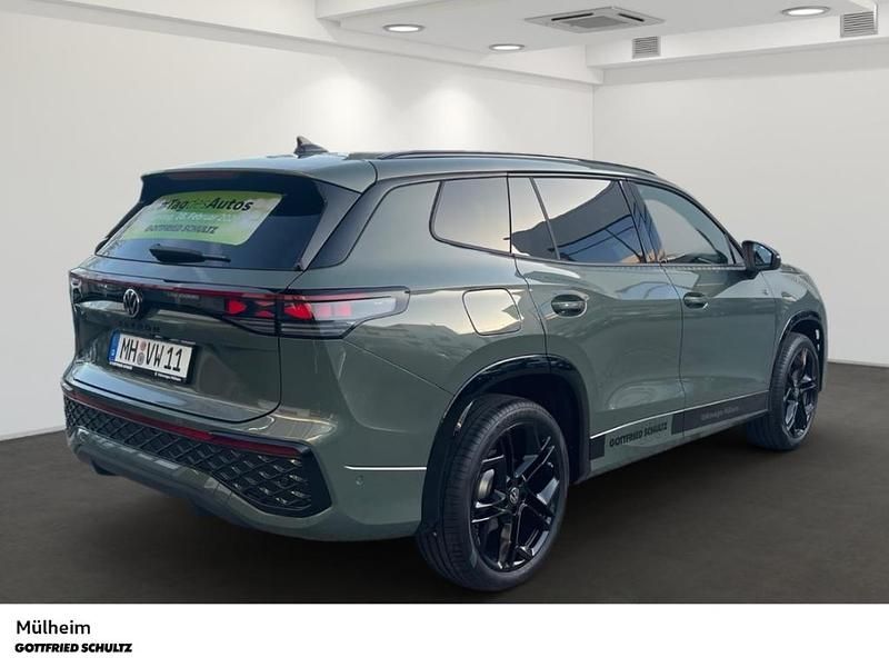 Gebraucht VW Tayron R-line 204 PS (150 kW) 2025 Grün SUV