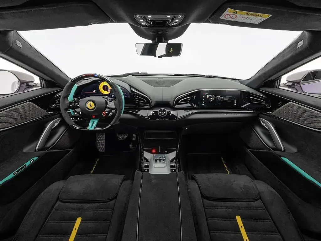 Neu Ferrari Purosangue 721 PS (530 kW) 2025 Violetto dino SUV
