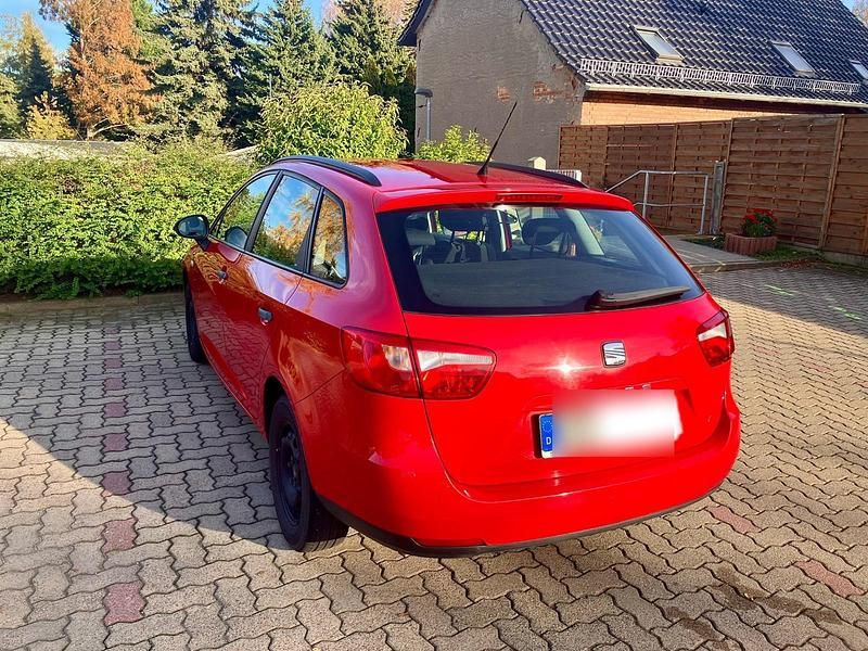 Gebraucht Seat Ibiza ST 75 PS (55 kW) 2011 Rot Kombi
