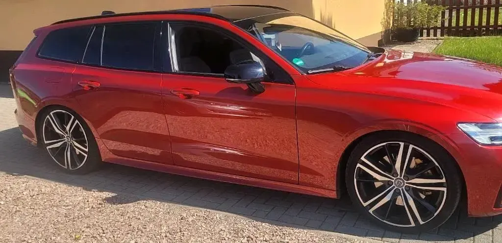 Gebraucht Volvo V60 R-Design 310 PS (228 kW) 2019 Rot Kombi