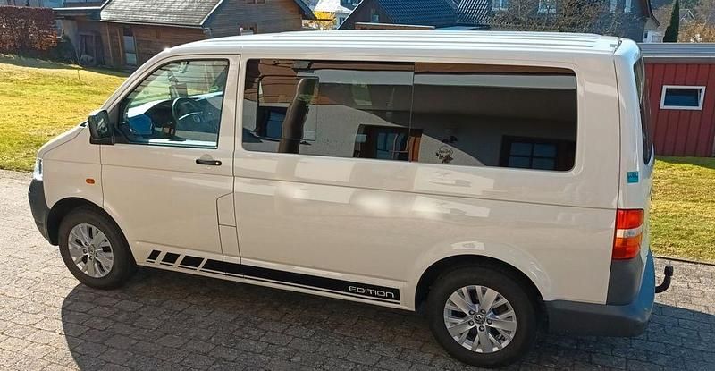 Gebraucht VW T5 102 PS (75 kW) 2006 Weiß Van