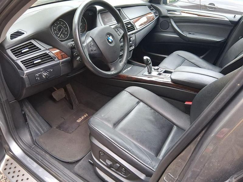 Gebraucht BMW X5 272 PS (200 kW) 2009 Grau SUV