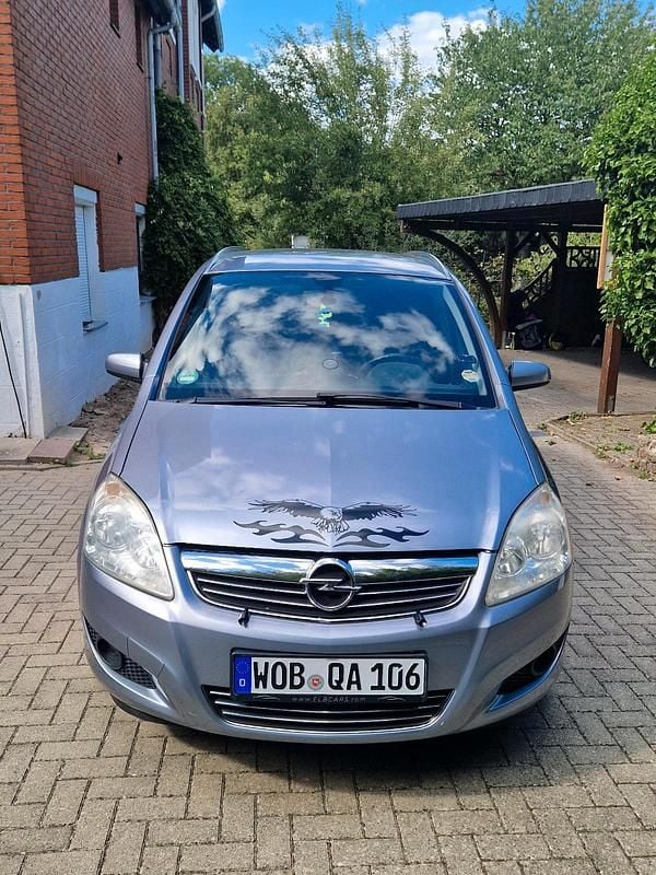 Silber Gebraucht 2009 Opel Zafira Van / Kleinbus | 3.700 € (Fairer Preis) - Bild 1/4