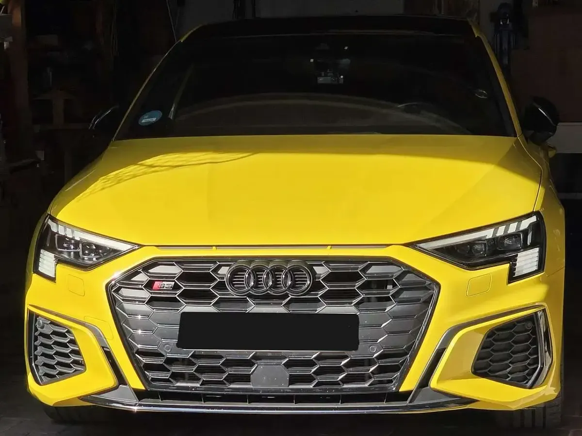 Gebraucht Audi S3 Sportback 310 PS (228 kW) 2023 Pythongelb metallic Kleinwagen