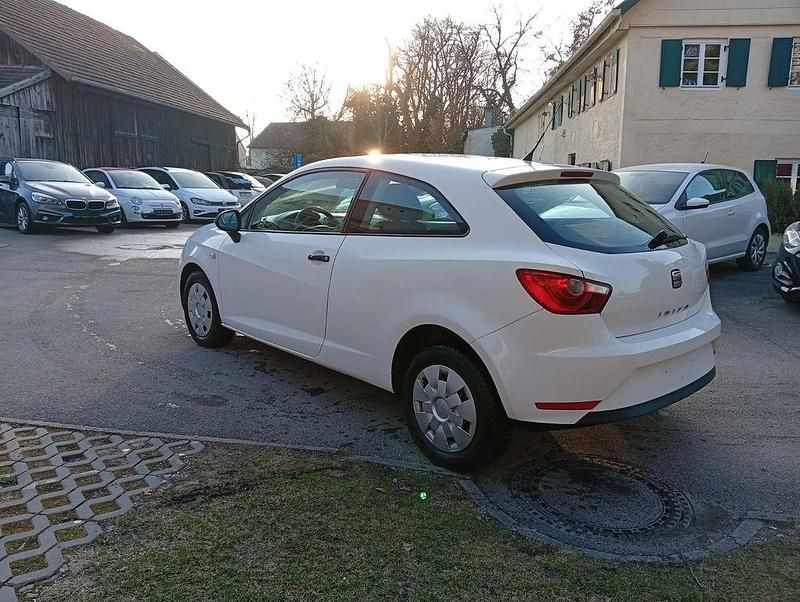 Gebraucht Seat Ibiza SC Reference 69 PS (50 kW) 2012 Weiß Kleinwagen
