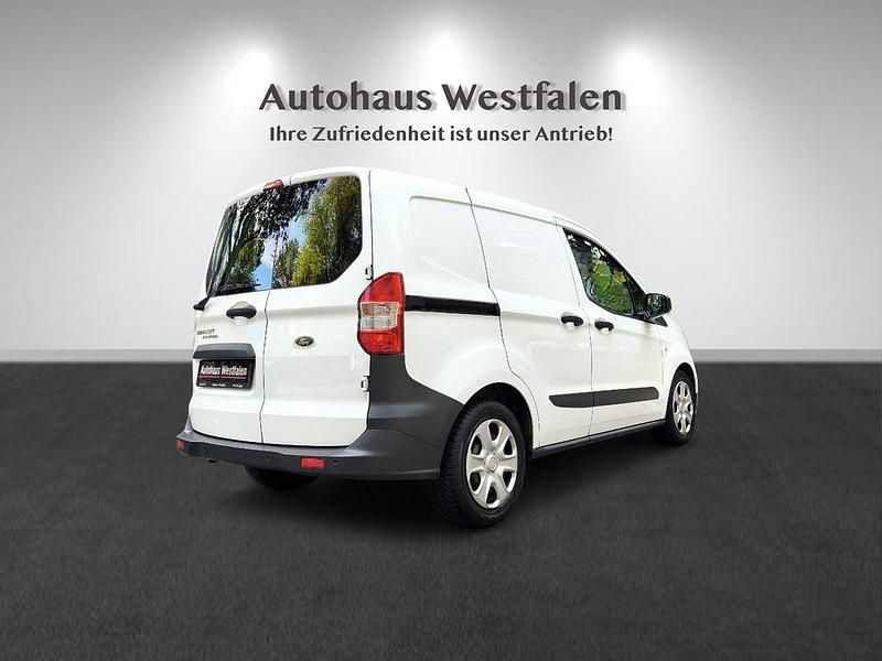 Gebraucht Ford Transit Trend 101 PS (74 kW) 2019 Weiß Van / Kleinbus
