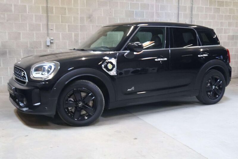 Schwarz Gebraucht 2021 Mini Cooper S Countryman SUV | 26.950 € (Teuer) - Bild 1/4