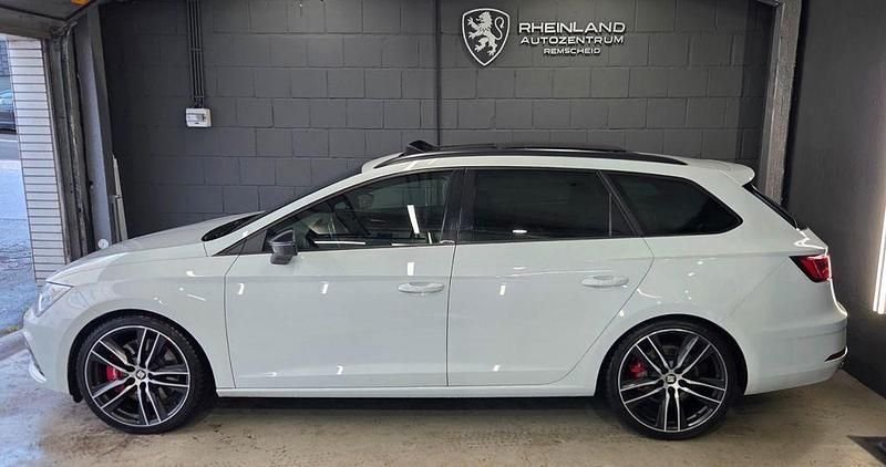 Usado Seat Leon ST 4Drive 300 HP (220 kW) 2017 Branco Carrinha