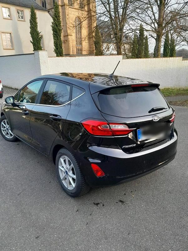 Gebraucht Ford Fiesta Titanium 125 PS (91 kW) 2023 Schwarz Kleinwagen