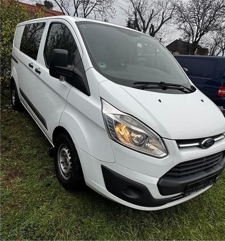 Weiß Gebraucht 2017 Ford Transit Custom Van / Kleinbus | 10.000 € (Superpreis) - Bild 1/4