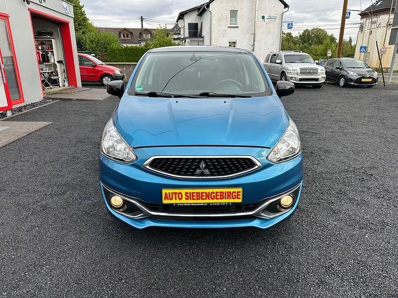 Blau Gebraucht 2019 Mitsubishi Space Star Limousine | 5.399 € (Guter Preis) - Bild 1/4