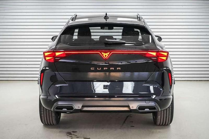 Neu Cupra Formentor 150 PS (110 kW) 2026 Midnight black metall... SUV