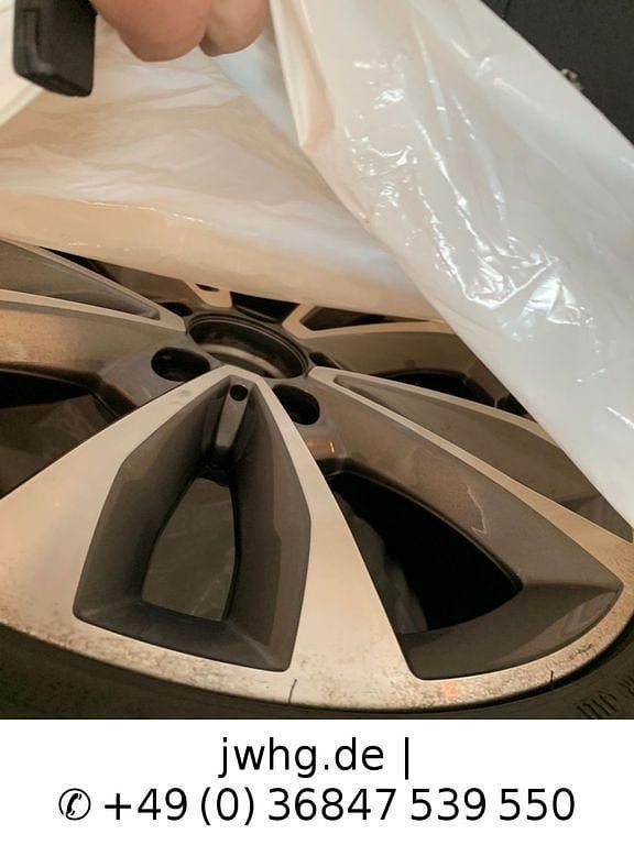 Gebraucht Mercedes V300 237 PS (174 kW) 2021 Weiß Van / Kleinbus