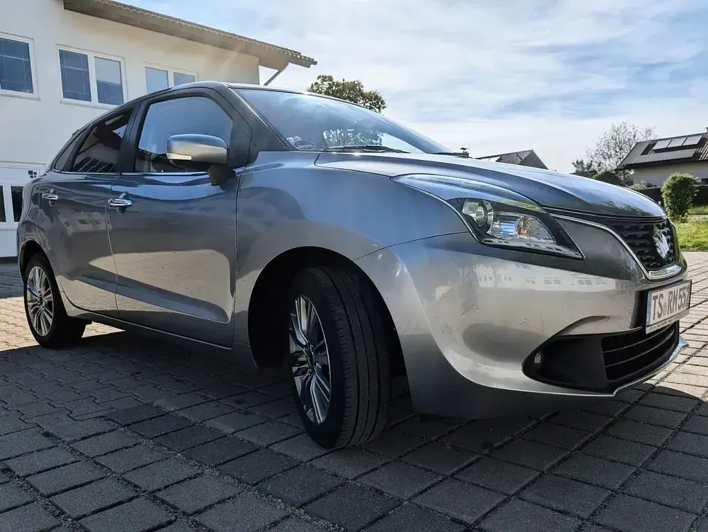 Gebraucht Suzuki Baleno Comfort 111 PS (81 kW) 2016 Silber Kleinwagen