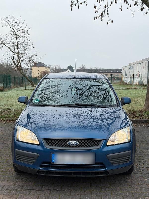 Blau Gebraucht 2006 Ford Focus Kleinwagen | 1.400 € (Fairer Preis) - Bild 1/4