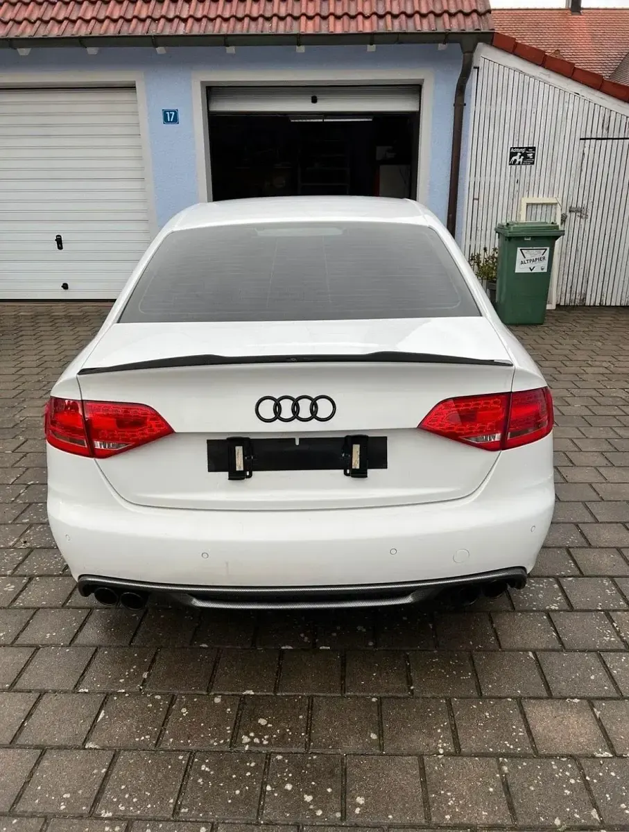 Gebraucht Audi A4 270 PS (198 kW) 2008 Weiß Limousine