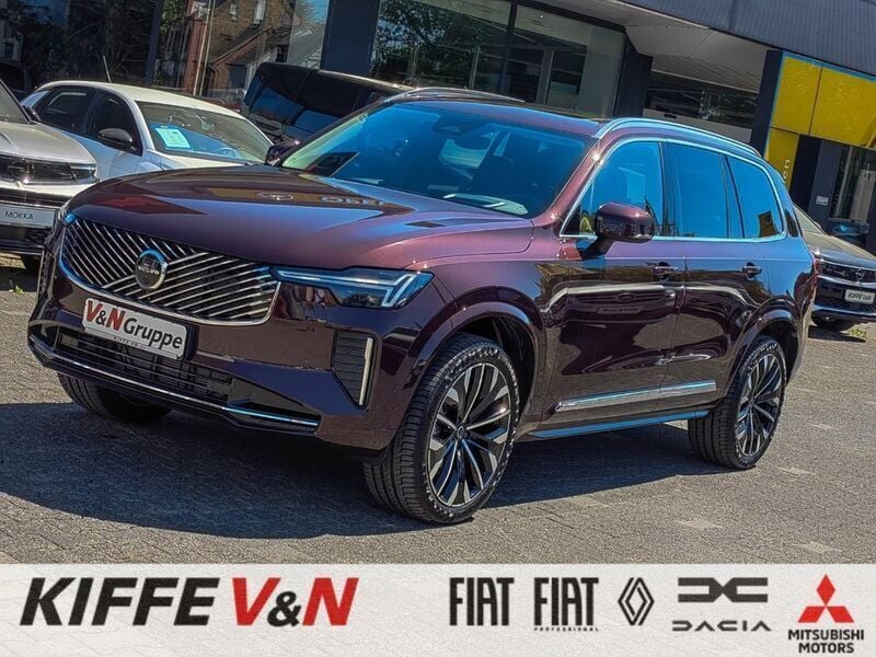 Mulberry / metallic Neu 2025 Volvo XC90 Plus SUV | 72.270 € - Bild 1/4