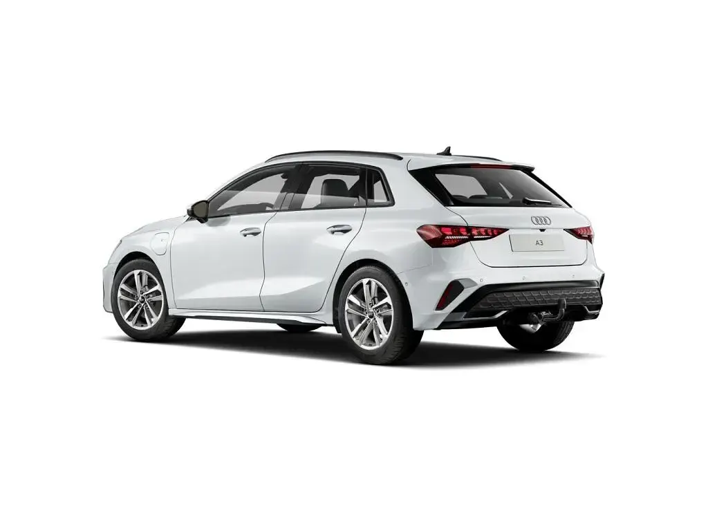Gebraucht Audi A3 S-Line 204 PS (150 kW) 2025 Gletscherweiss (metallic) Limousine