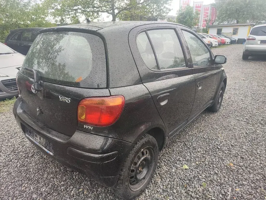 Gebraucht Toyota Yaris Sol 87 PS (63 kW) 2003 Schwarz Limousine