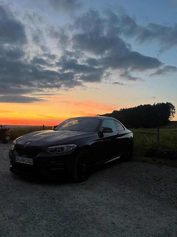 Schwarz Gebraucht 2017 BMW M240 M Sport Coupé | 28.000 € (Superpreis) - Bild 1/4