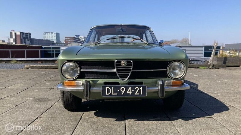 Grün Gebraucht 1971 Alfa Romeo GT Junior | 29.950 € - Bild 1/4