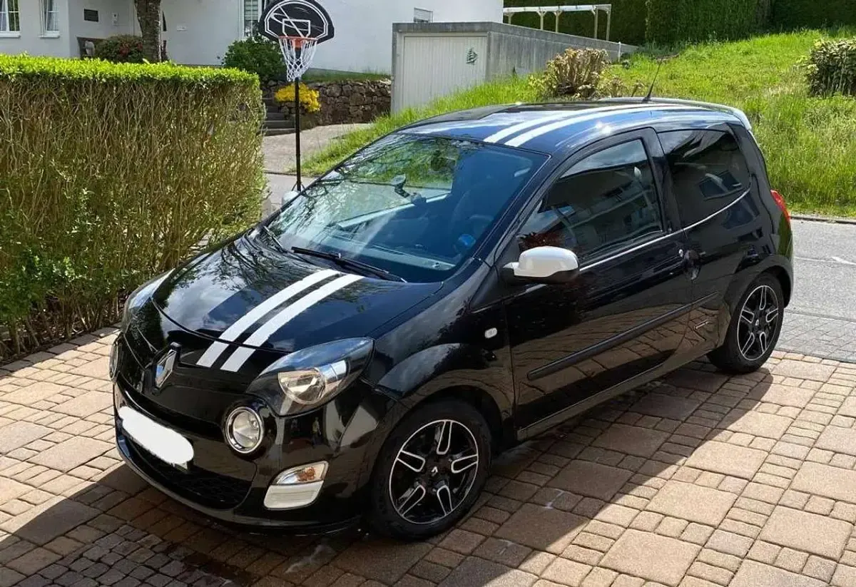 Używany Renault Twingo 102 KM (75 kW) 2013 Czarny Hatchback