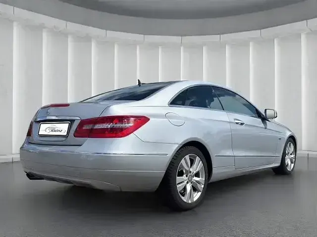 Brugt Mercedes E200 184 HK (135 kW) 2010 Sølv Coupe