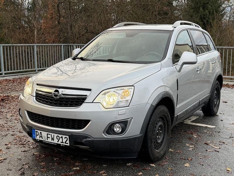 Silber Gebraucht 2013 Opel Antara SUV | 3.900 € (Superpreis) - Bild 1/4