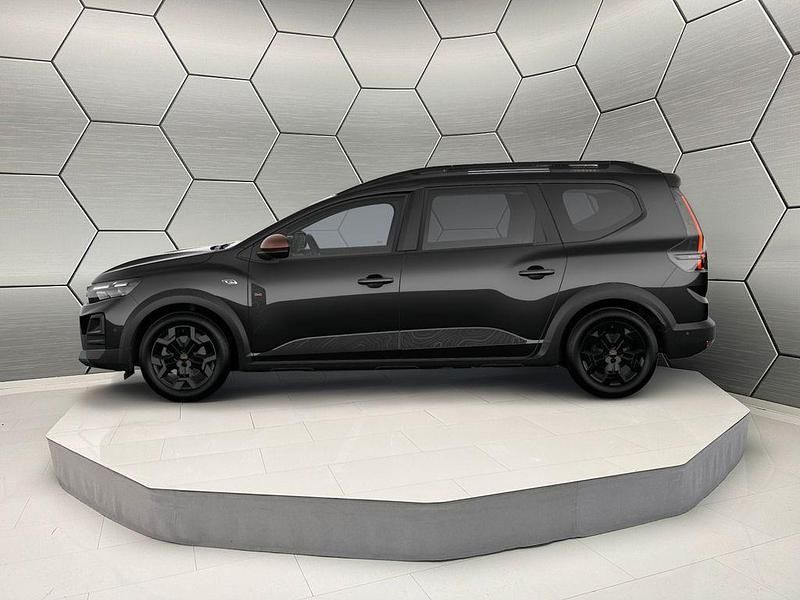 Neu Dacia Jogger Extreme 110 PS (80 kW) 2025 Beige Van / Kleinbus