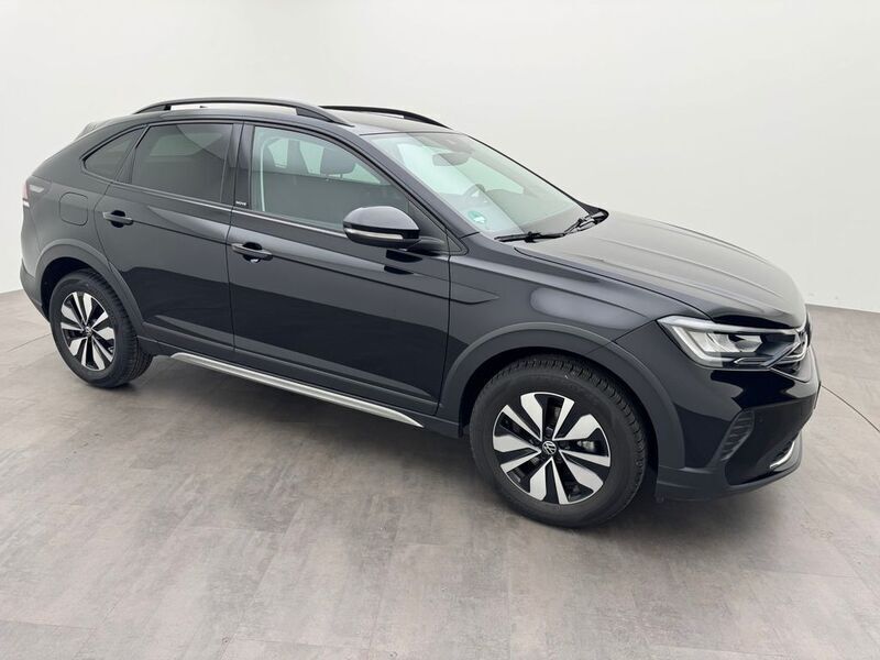 Gebraucht VW Taigo Life 110 PS (80 kW) 2023 Deep black perleffekt SUV