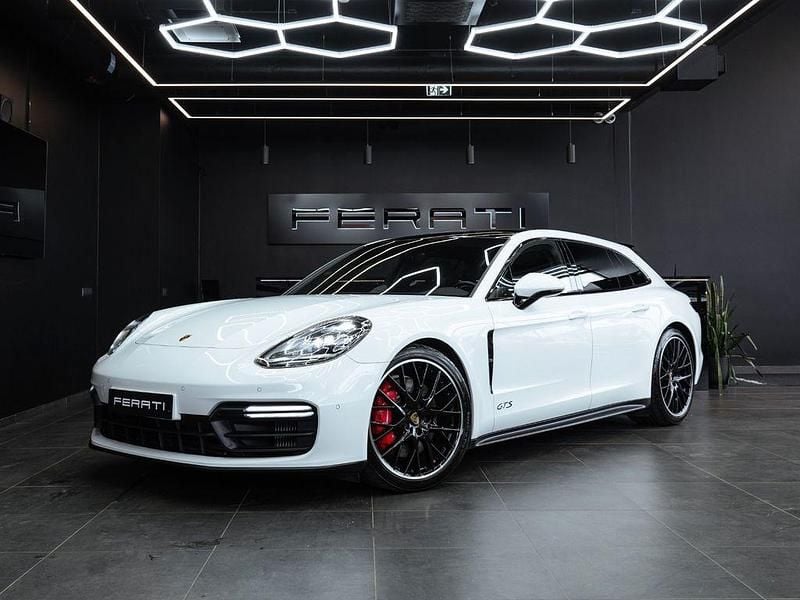 Gebraucht Porsche Panamera Sport Turismo 460 PS (338 kW) 2019 Weiß Limousine